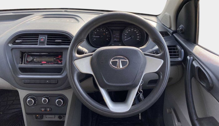2018 Tata Tiago XE PETROL, CNG, Manual, 68,576 km, Steering Wheel Close Up
