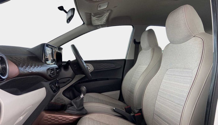 2022 Hyundai AURA SX 1.2, Petrol, Manual, 5,262 km, Right Side Front Door Cabin
