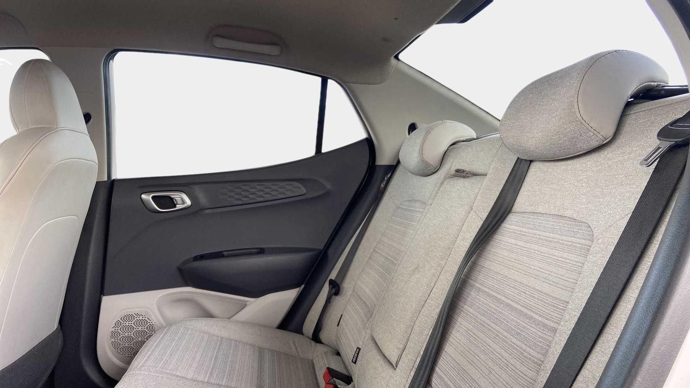 2022 Hyundai AURA SX 1.2, Petrol, Manual, 5,262 km, Right Side Rear Door Cabin