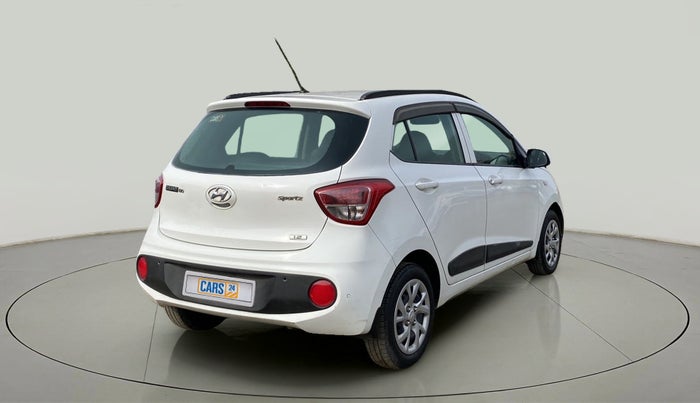 2017 Hyundai Grand i10 SPORTZ 1.2 KAPPA VTVT, Petrol, Manual, 25,365 km, Right Back Diagonal