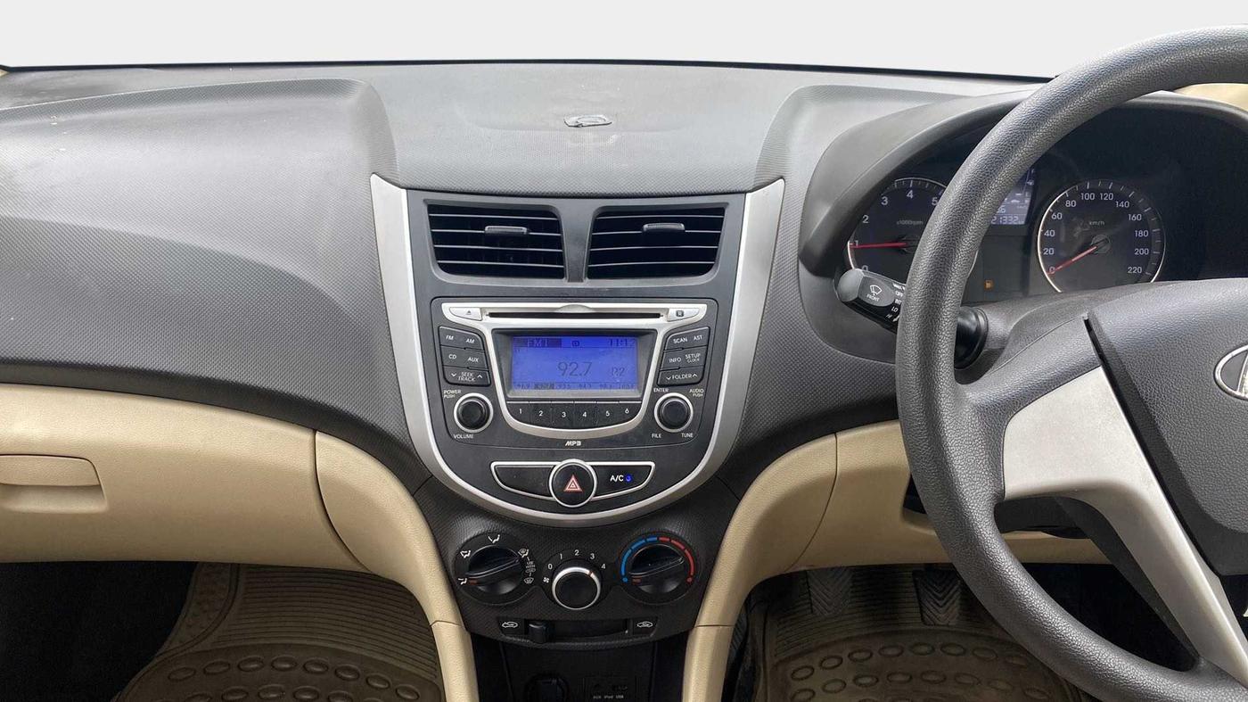 2011 Hyundai Verna FLUIDIC 1.4 VTVT, Petrol, Manual, 21,308 km, Infotainment System
