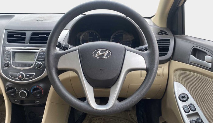 2011 Hyundai Verna FLUIDIC 1.4 VTVT, Petrol, Manual, 21,308 km, Steering Wheel Close Up
