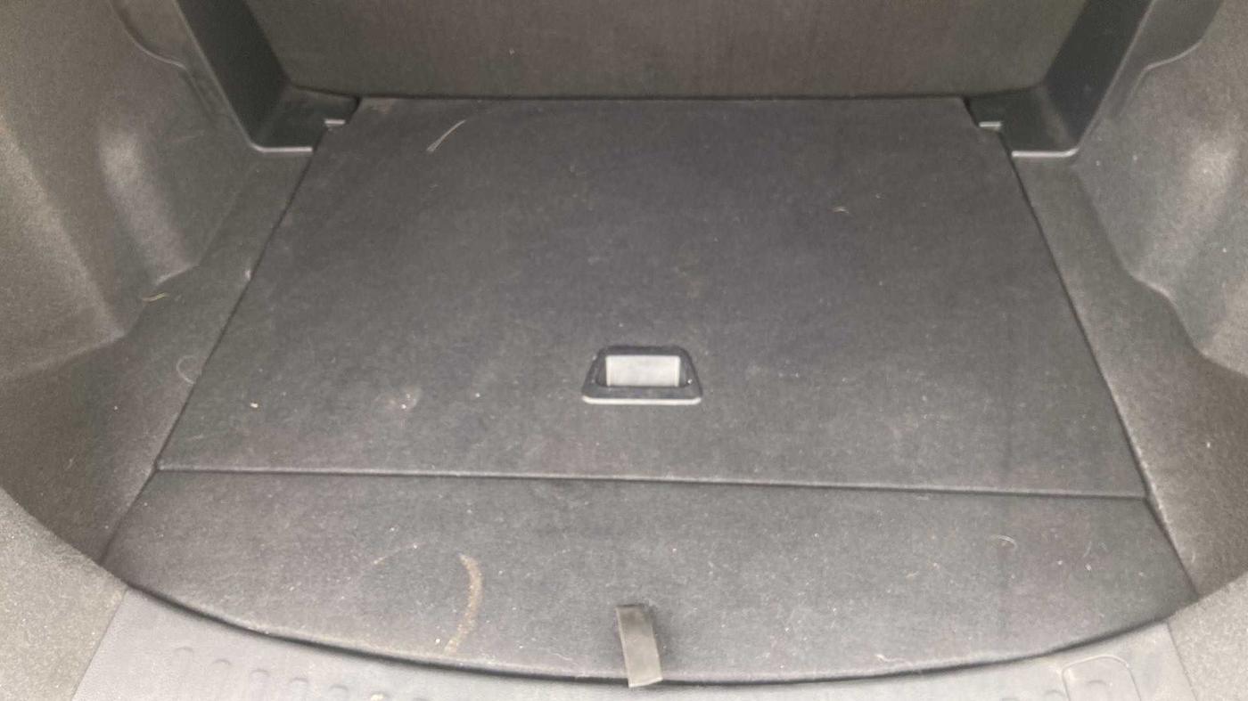 2021 Tata Harrier XMA 2.0L KRYOTEC, Diesel, Automatic, 15,389 km, Boot Inside