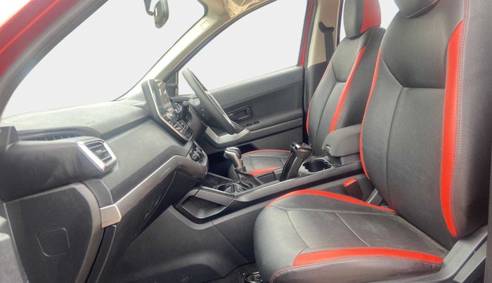 2021 Tata Harrier XMA 2.0L KRYOTEC, Diesel, Automatic, 15,389 km, Right Side Front Door Cabin