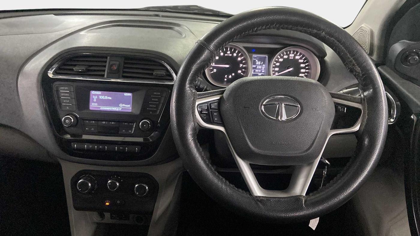 2016 Tata Tiago XZ PETROL, Petrol, Manual, 33,692 km, Steering Wheel Close Up