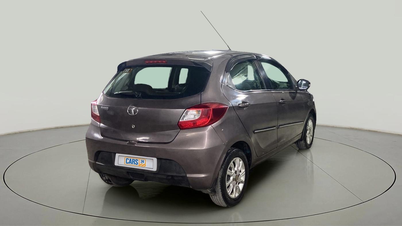 2016 Tata Tiago XZ PETROL, Petrol, Manual, 33,692 km, Right Back Diagonal