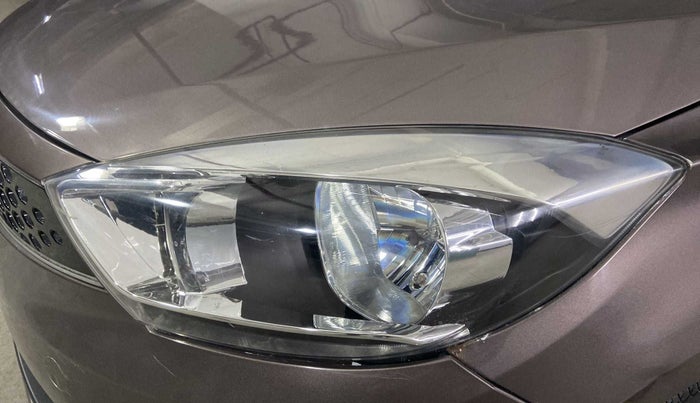 2016 Tata Tiago XZ PETROL, Petrol, Manual, 33,692 km, Left headlight - Minor scratches