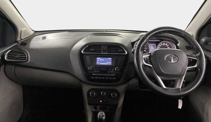 2016 Tata Tiago XZ PETROL, Petrol, Manual, 33,692 km, Dashboard
