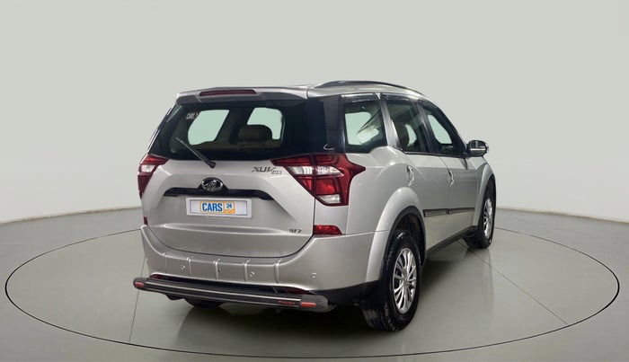 2019 Mahindra XUV500 W7, Diesel, Manual, 36,039 km, Right Back Diagonal
