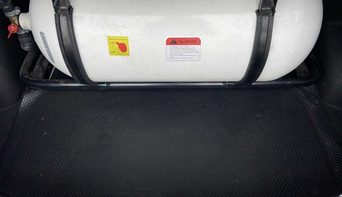 2022 Hyundai AURA S 1.2 CNG, CNG, Manual, 14,529 km, Boot Inside