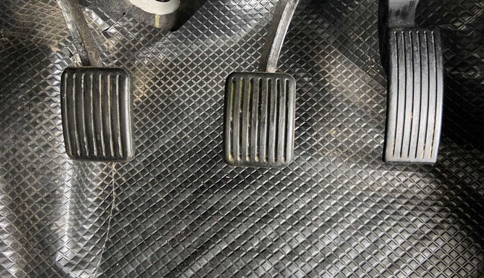 2022 Hyundai AURA S 1.2 CNG, CNG, Manual, 14,529 km, Pedals