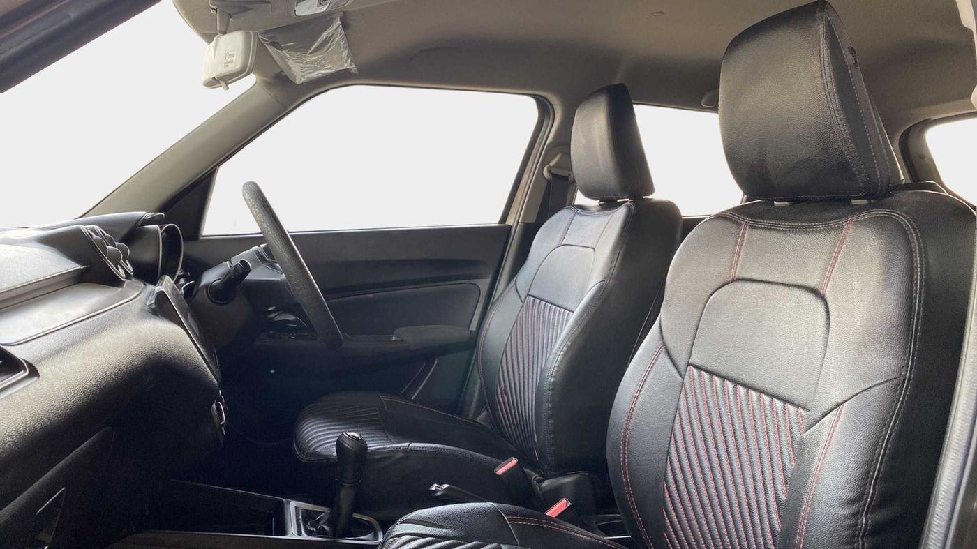 2021 Maruti Swift VXI, Petrol, Manual, 5,208 km, Right Side Front Door Cabin