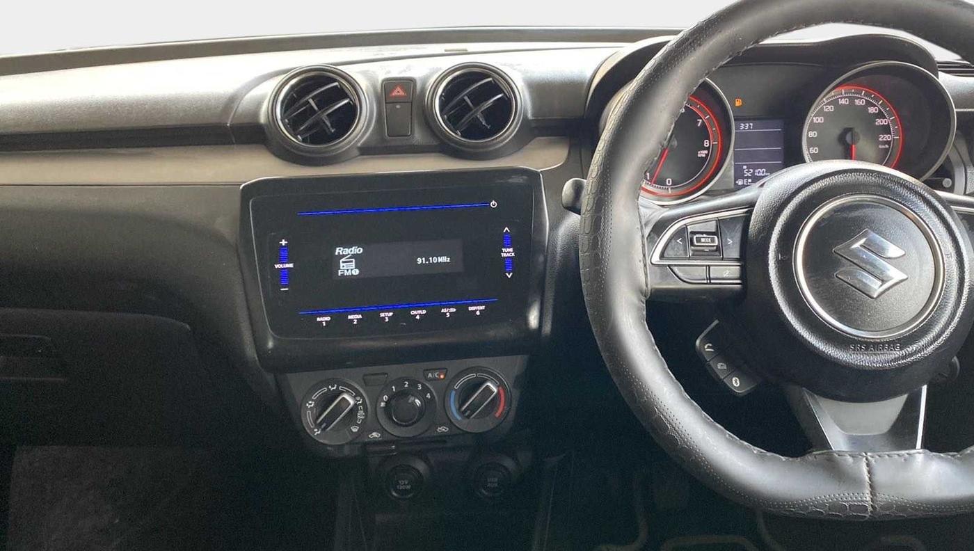 2021 Maruti Swift VXI, Petrol, Manual, 5,208 km, Air Conditioner