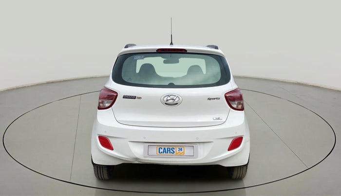 2016 Hyundai Grand i10 SPORTZ 1.2 KAPPA VTVT, Petrol, Manual, 43,988 km, Back/Rear