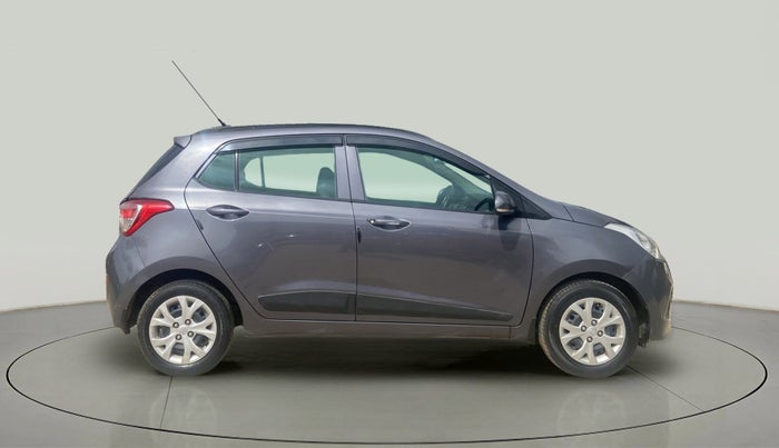 2015 Hyundai Grand i10 SPORTZ 1.2 KAPPA VTVT, Petrol, Manual, 40,237 km, Right Side View