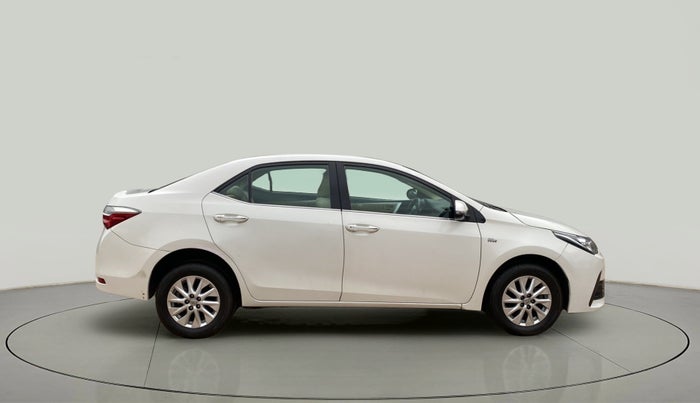 2017 Toyota Corolla Altis G PETROL, Petrol, Manual, 23,618 km, Right Side View