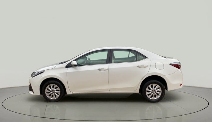 2017 Toyota Corolla Altis G PETROL, Petrol, Manual, 23,618 km, Left Side