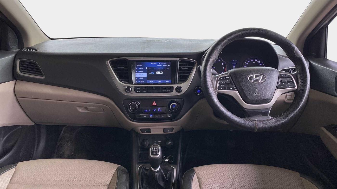 2019 Hyundai Verna 1.6 VTVT SX O, Petrol, Manual, 40,029 km, Dashboard