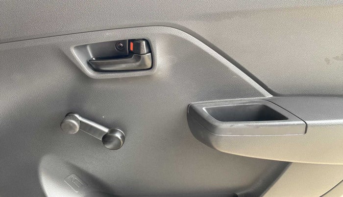 2023 Maruti Alto K10 STD, Petrol, Manual, 394 km, Driver Side Door Panels Control