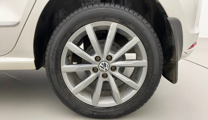 2019 Volkswagen Polo HIGHLINE PLUS 1.0, Petrol, Manual, 59,724 km, Left Rear Wheel
