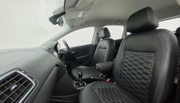2019 Volkswagen Polo HIGHLINE PLUS 1.0, Petrol, Manual, 59,724 km, Right Side Front Door Cabin