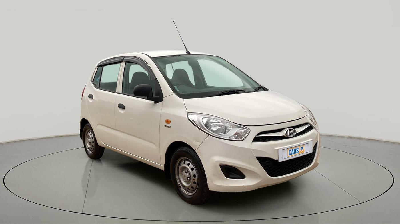 2016 Hyundai i10 ERA 1.1, Petrol, Manual, 10,055 km, Right Front Diagonal