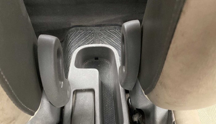 2016 Hyundai i10 ERA 1.1, Petrol, Manual, 10,055 km, Driver Side Adjustment Panel