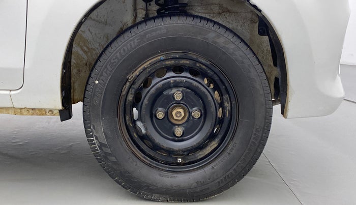 2016 Maruti Alto 800 LXI, CNG, Manual, 55,464 km, Right Front Wheel