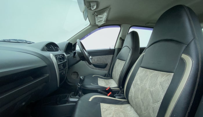 2016 Maruti Alto 800 LXI, CNG, Manual, 55,464 km, Right Side Front Door Cabin