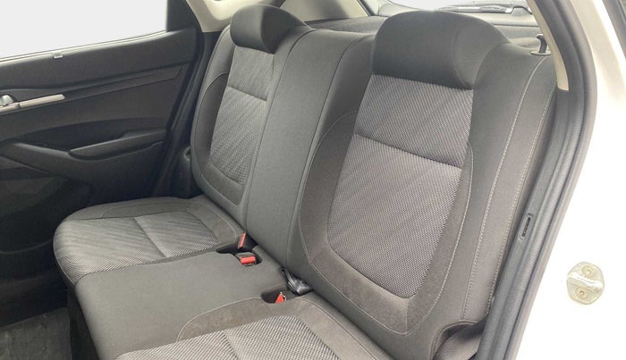 2020 KIA SELTOS HTK PLUS 1.5, Petrol, Manual, 26,347 km, Right Side Rear Door Cabin