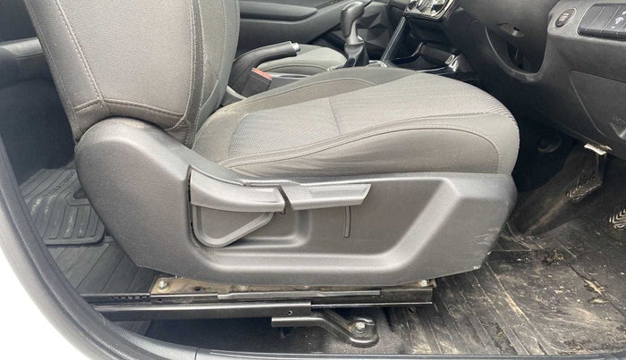 2020 KIA SELTOS HTK PLUS 1.5, Petrol, Manual, 26,347 km, Driver Side Adjustment Panel