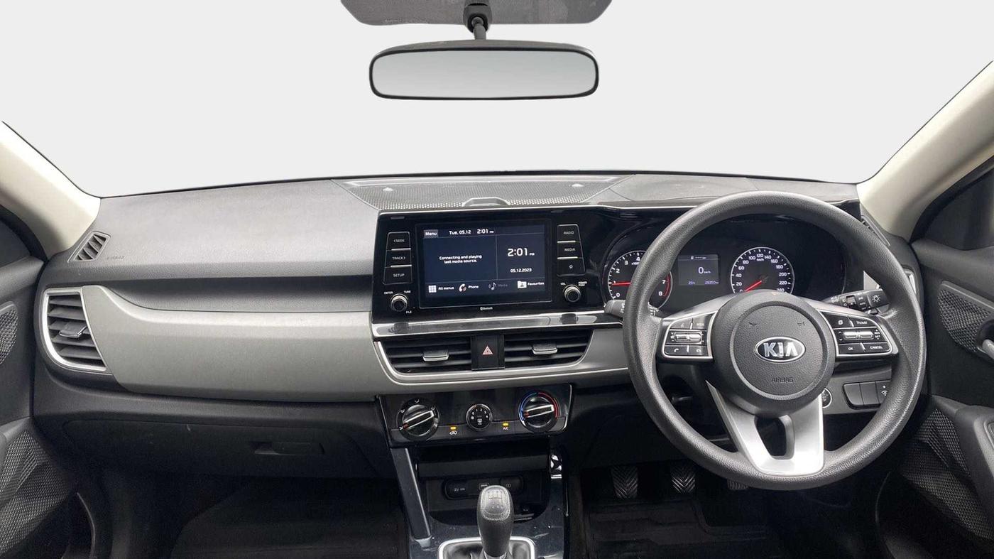 2020 KIA SELTOS HTK PLUS 1.5, Petrol, Manual, 26,347 km, Dashboard