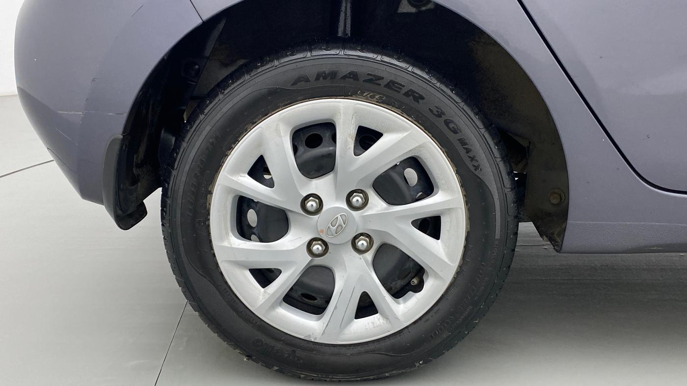 2017 Hyundai Grand i10 MAGNA 1.2 KAPPA VTVT, Petrol, Manual, 99,358 km, Right Rear Wheel