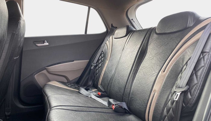 2019 Hyundai Grand i10 SPORTZ 1.2 KAPPA VTVT, Petrol, Manual, 4,868 km, Right Side Rear Door Cabin