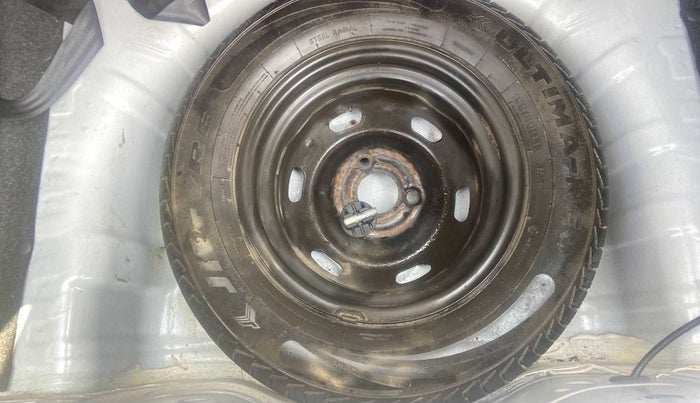 2018 Datsun Redi Go T(O) 1.0 AMT, Petrol, Automatic, 21,416 km, Dicky (Boot door) - Tool missing