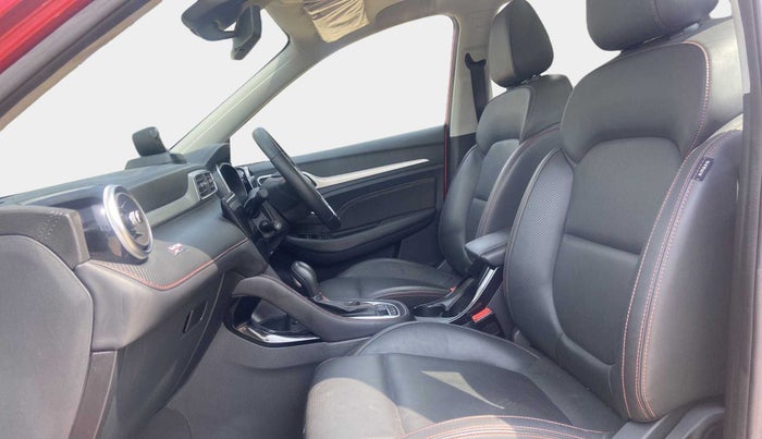 2022 MG ASTOR SHARP 1.3 TURBO AT, Petrol, Automatic, 7,459 km, Right Side Front Door Cabin