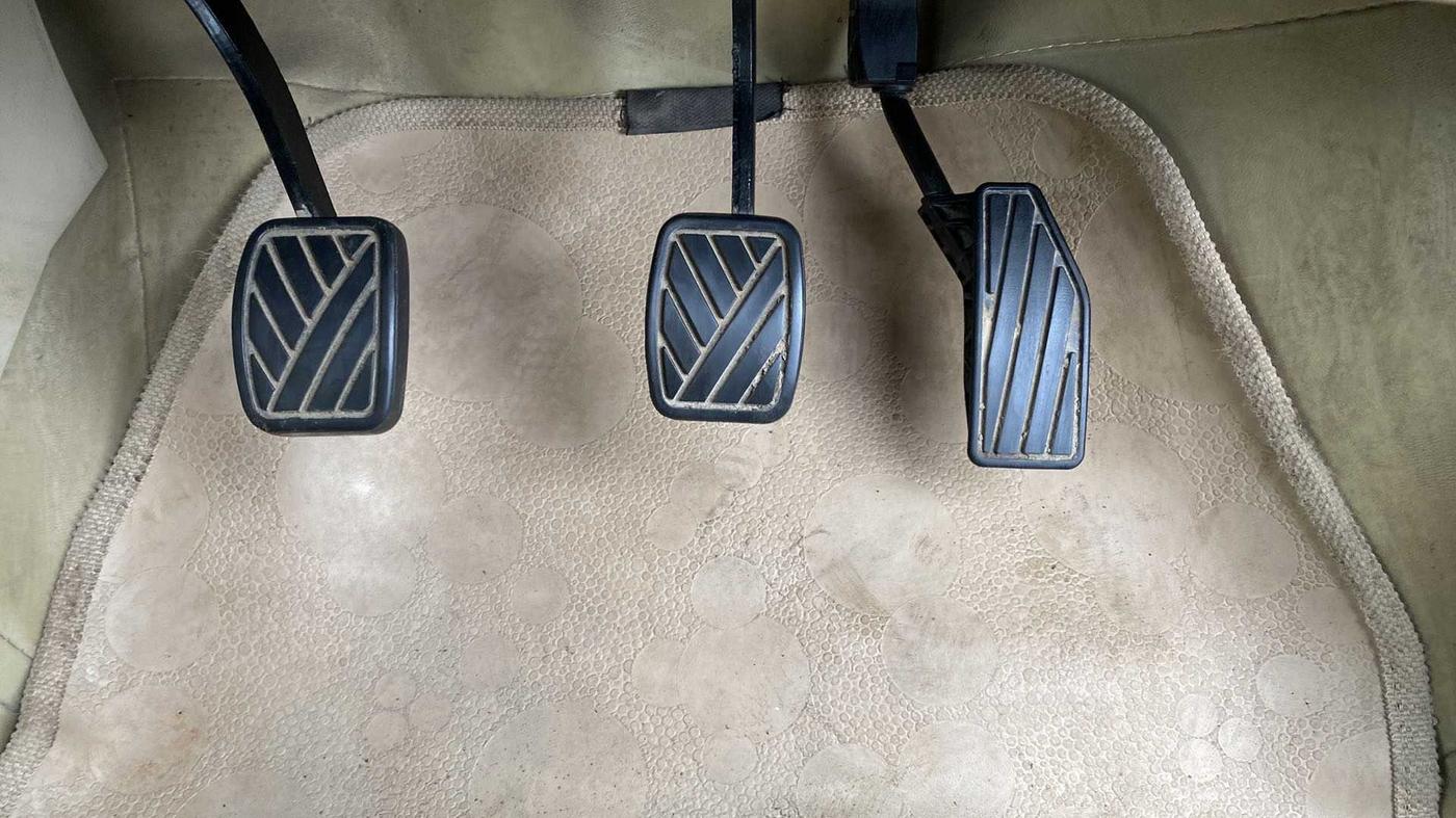 2018 Maruti Dzire VXI, Petrol, Manual, 60,235 km, Pedals