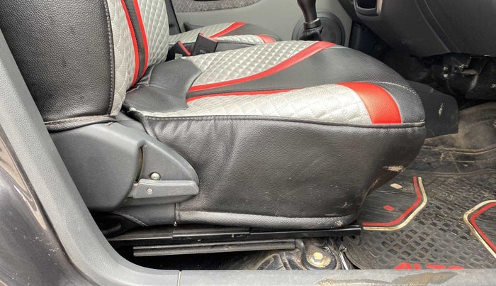 2019 Maruti Alto LXI, Petrol, Manual, 11,549 km, Driver Side Adjustment Panel