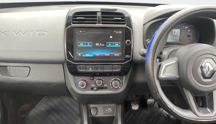 2020 Renault Kwid RXT 0.8, Petrol, Manual, 5,137 km, Infotainment System