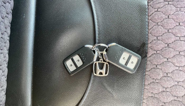 2019 Honda BR-V 1.5L I-VTEC VX, Petrol, Manual, 57,346 km, Key Close Up