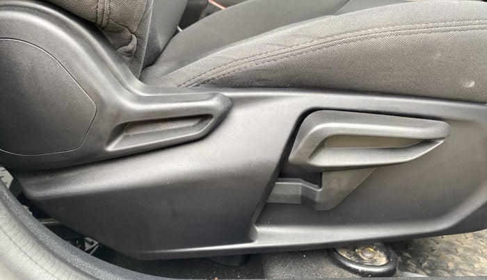 2022 Tata TIGOR XZ PLUS PETROL, Petrol, Manual, 13,888 km, Driver Side Adjustment Panel