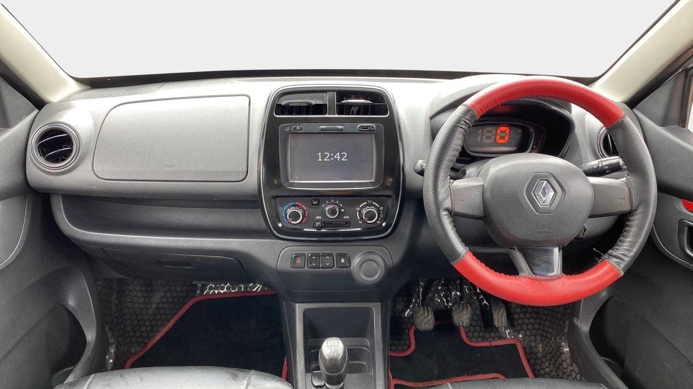 2016 Renault Kwid RXT 1.0 (O), Petrol, Manual, 56,143 km, Dashboard