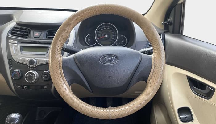 2013 Hyundai Eon MAGNA +, Petrol, Manual, 65,165 km, Steering Wheel Close Up