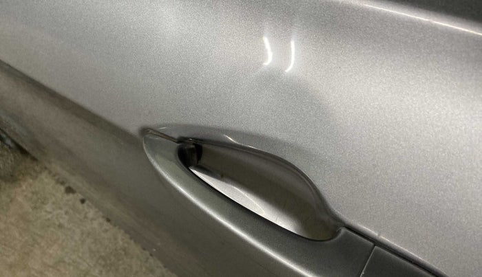 2019 Tata Tiago XZ PETROL, Petrol, Manual, 32,435 km, Front passenger door - Slightly dented