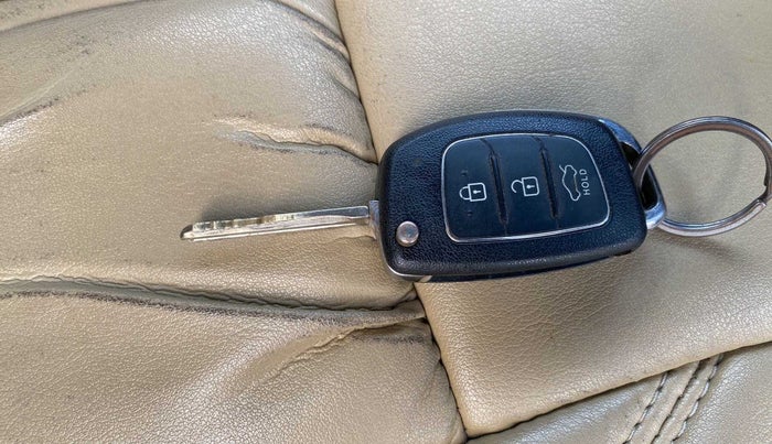 2013 Hyundai i20 MAGNA (O) 1.2, Petrol, Manual, 91,425 km, Key Close Up