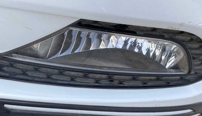 2015 Hyundai Elite i20 SPORTZ 1.2, Petrol, Manual, 45,243 km, Left fog light - Not working