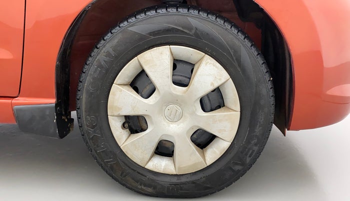 2010 Maruti A Star VXI, Petrol, Manual, 63,160 km, Right Front Wheel