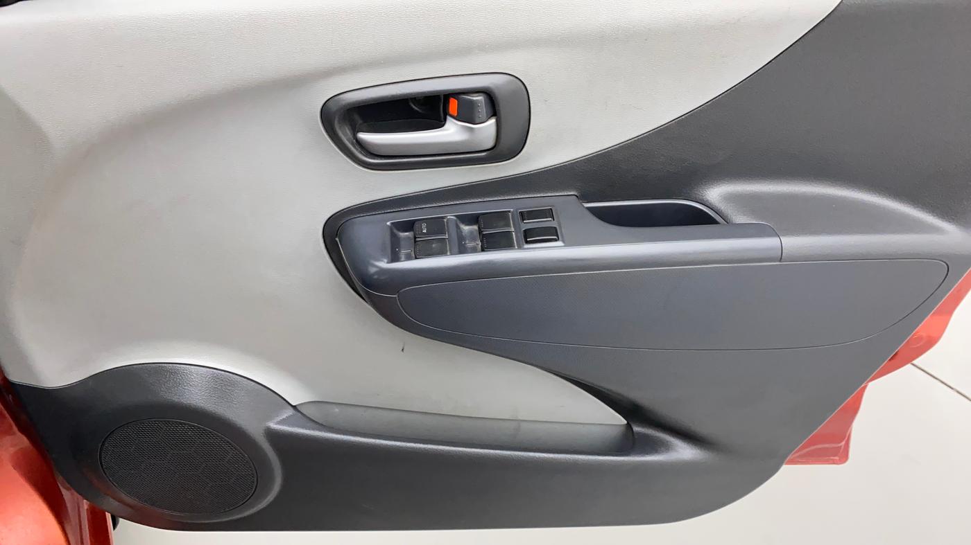 2010 Maruti A Star VXI, Petrol, Manual, 63,160 km, Driver Side Door Panels Control