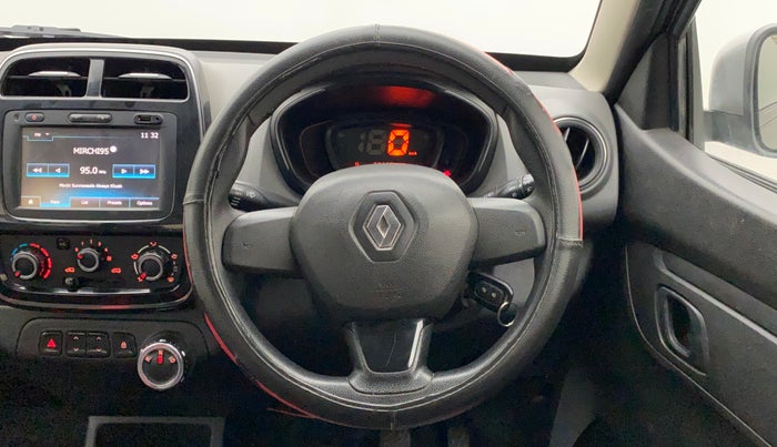 2017 Renault Kwid RXT 1.0 AMT (O), Petrol, Automatic, 58,795 km, Steering Wheel Close Up