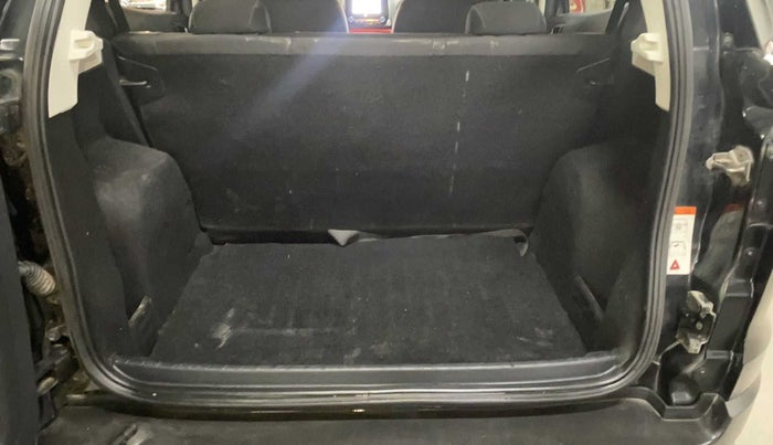 2018 Ford Ecosport TREND 1.5L DIESEL, Diesel, Manual, 82,141 km, Dicky (Boot door) - Parcel tray missing